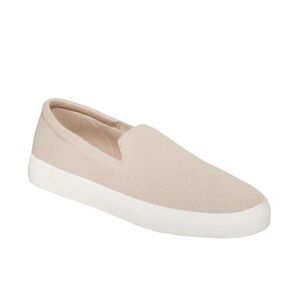 NWT Old Navy Slip-on Beige Women’s Sneakers Size 7